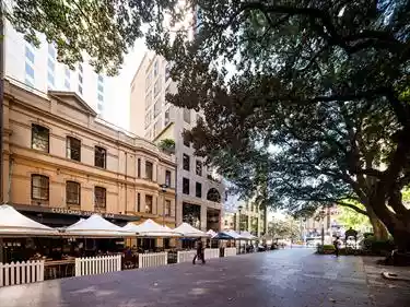 7 Macquarie Place